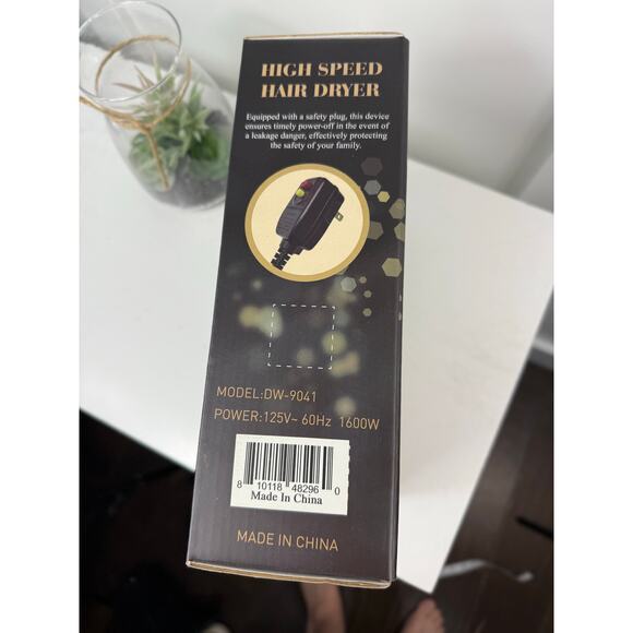 New Hair Dryer MRSP $159.00 - Picture 4 of 6